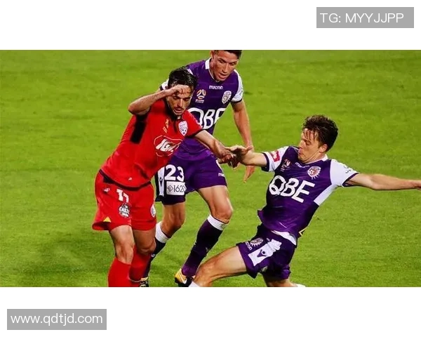 广岛三箭对阵墨尔本精彩直播全程回顾与赛后分析